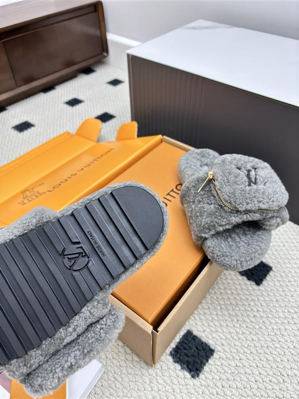 20251128184533972 300